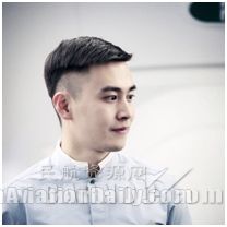 這種Style的空姐表情,你絕對沒看過。▌⒔埽