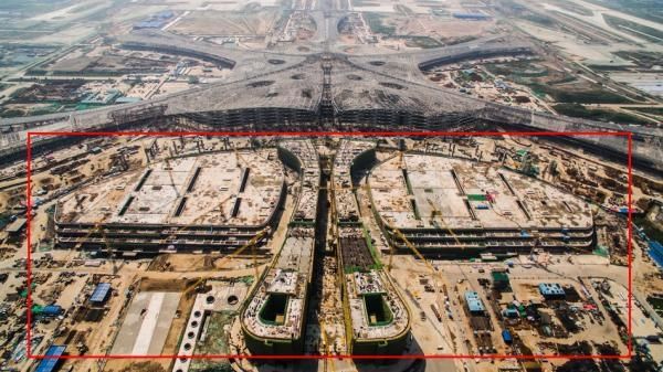 北京新機(jī)場(chǎng)綜合交通中心工程主體結(jié)構(gòu)封頂416979_ 北京新機(jī)場(chǎng)綜合交通中心工程主體結(jié)構(gòu)封頂