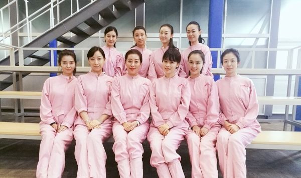 深航首批A330寬體機主任乘務(wù)長誕生記417728_ 深航首批A330寬體機主任乘務(wù)長誕生記